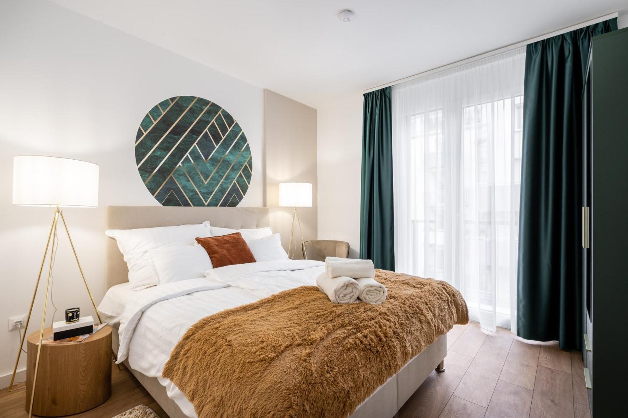 The Rose Garden Budapest Apartments ภายนอก รูปภาพ